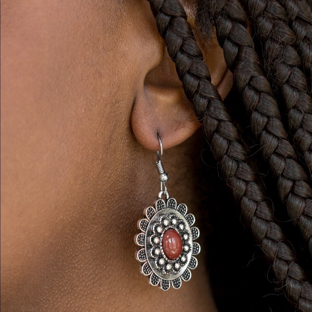 Brown Stone Earrings - Summer Blooms